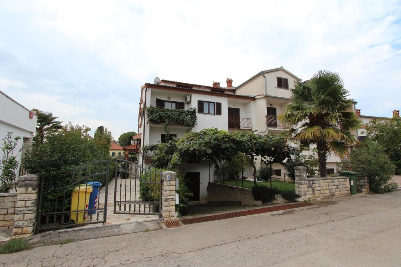 Apartments Daria Rovinj Exterior photo